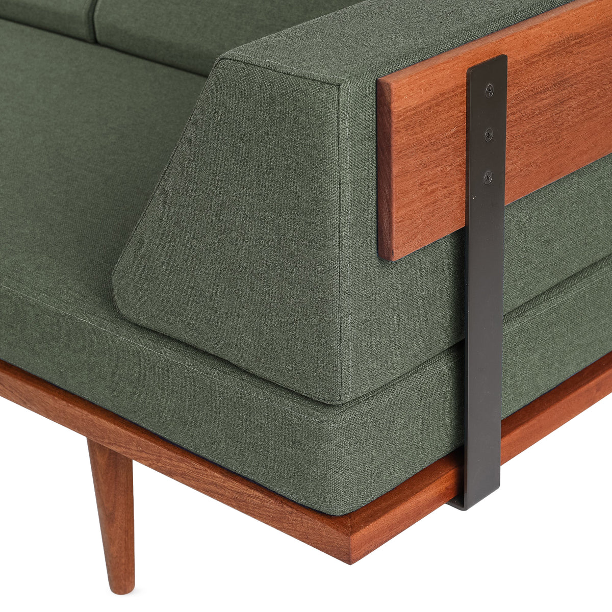 Case Study® Solid Wood Outdoor Daybed Couch