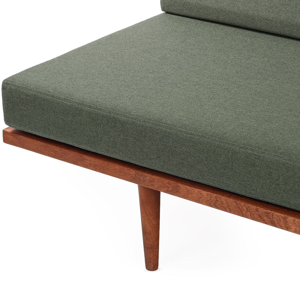 Case Study® Solid Wood Outdoor Daybed