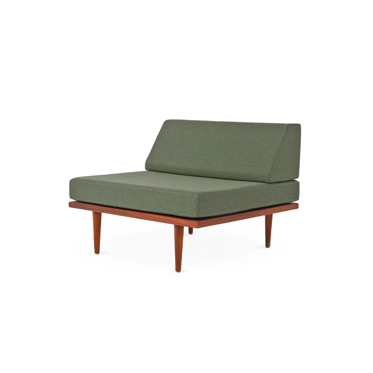 Case Study® Solid Wood Outdoor Daybed Chair