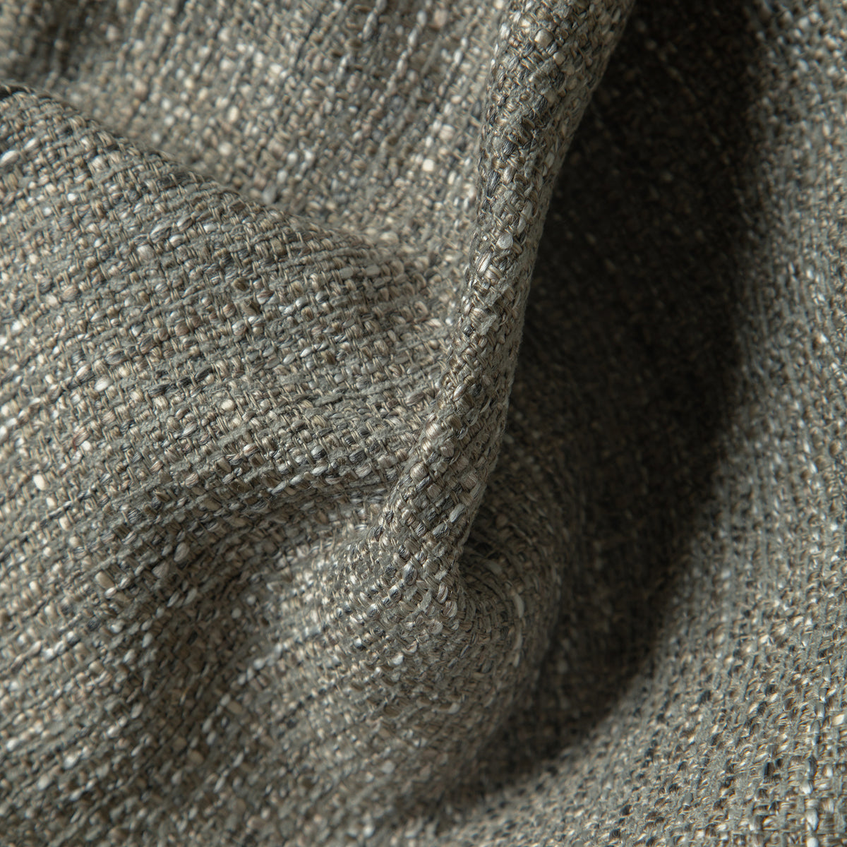 TIII: Knoll Diva Platinum Swatch