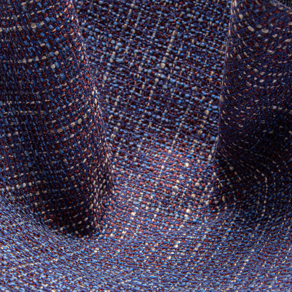 TIII: Knoll Diva Wallflower Swatch